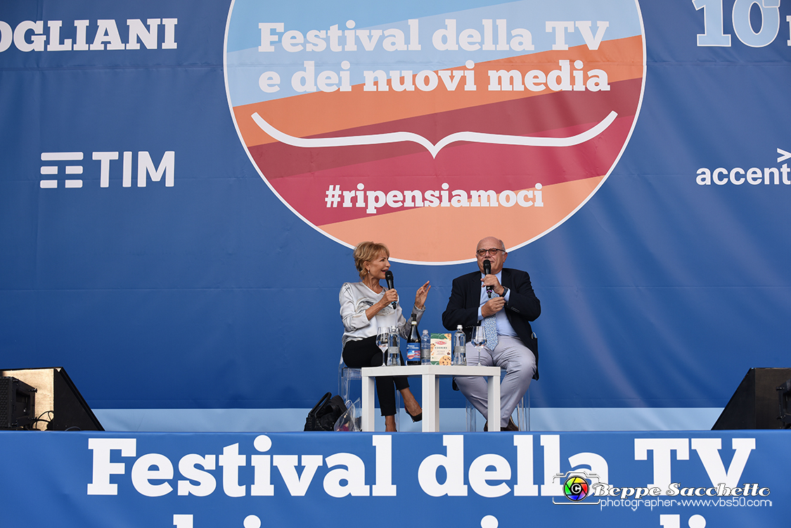 VBS_7936 - Lilli Gruber intervista Massimo Galli Infettivologo.jpg